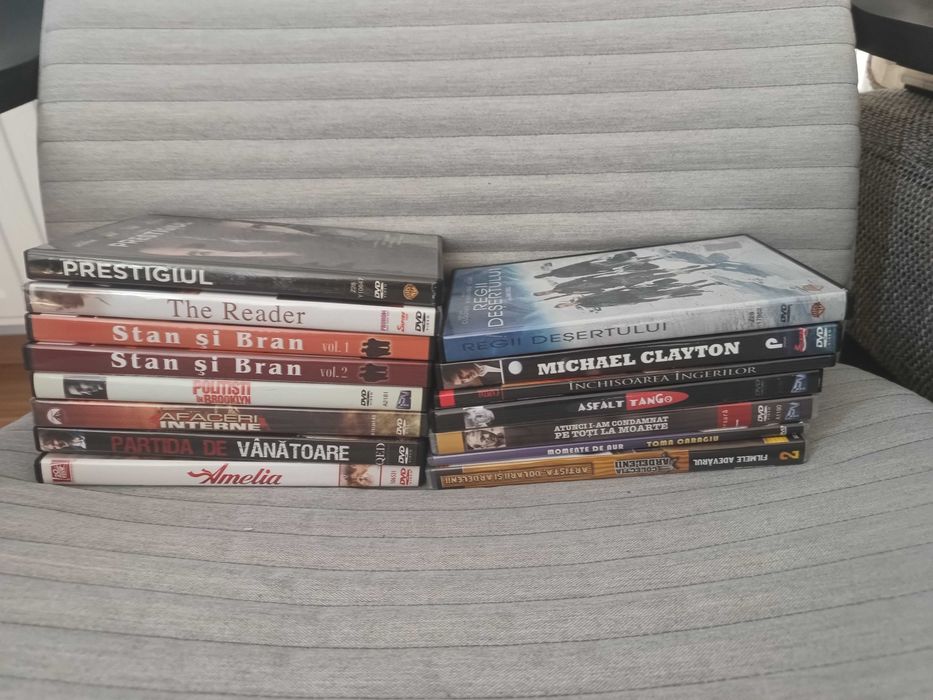 Vand colectie 100 DVD-uri originale la 4 lei pe DVD
