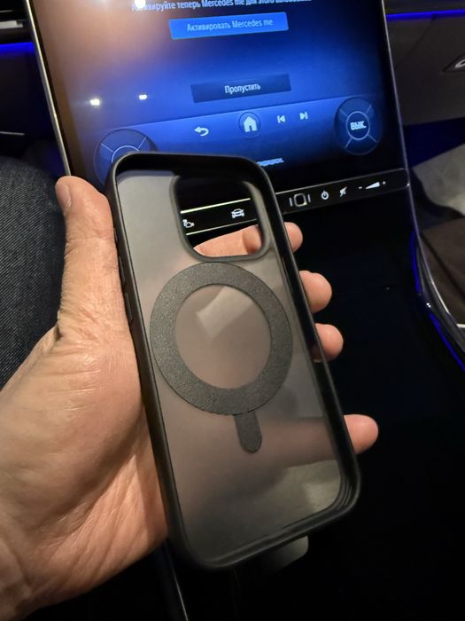 Продам чехол Ubear на iPhone 16 pro