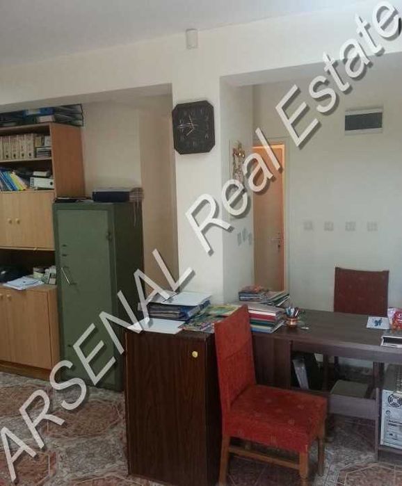 Дава се под наем Офис в София, Лагера - 42 кв.м за 200 € - Снимка #1