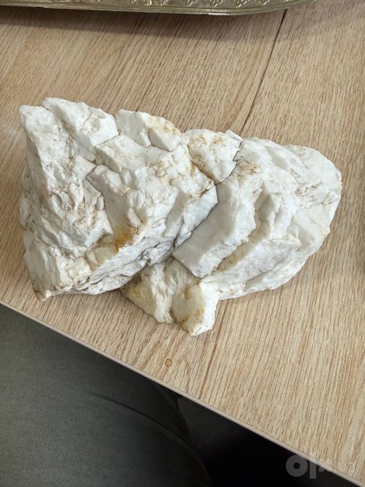 Quartz rock/Кварц руда