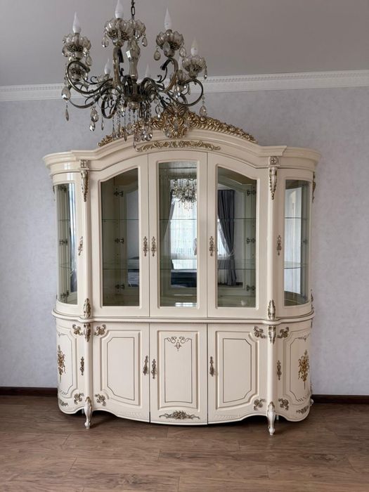 Сервант + диван + кресло