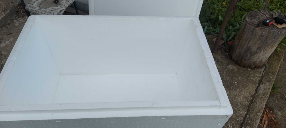 Хладилна кутия голяма