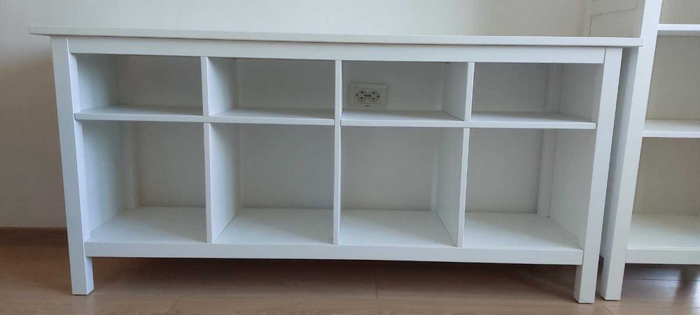 Комплект IKEA Hemnes - библиотека и конзолна маса