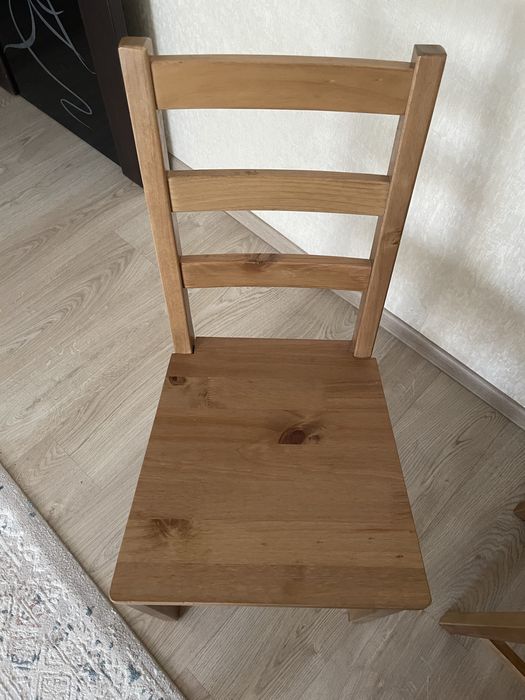 Стол и 4 стульев Малайзия