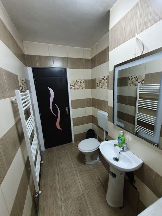 Inchiriez apartament cu 2 camere in regim hotelier