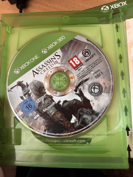 Продавам  xbox one s 1T