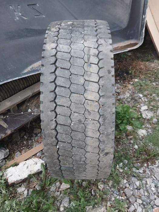 Продам резину с диском