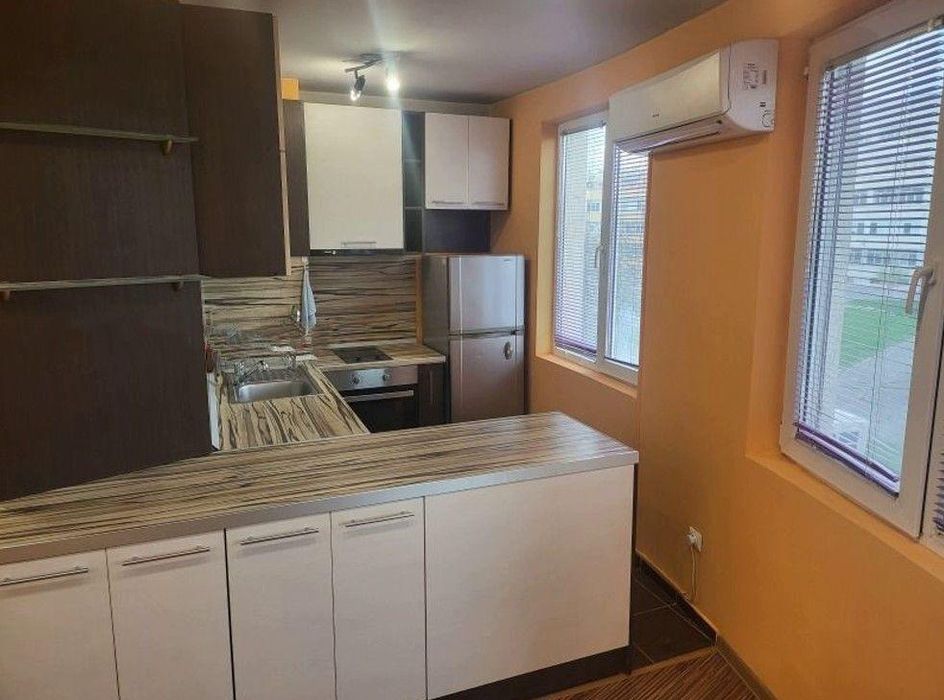 Дава се под наем Двустаен апартамент в София, Люлин 6 - 60 кв.м за 430 € - Снимка #2