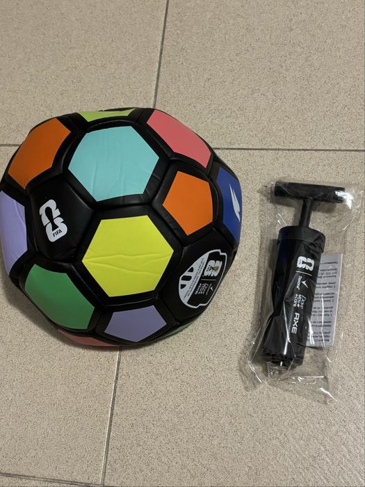 Оригинална футболна топка Fifa 2026+ помпа