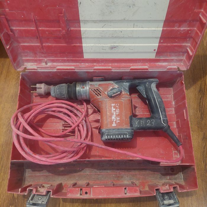 Vând rotopercutor Hilti te15c