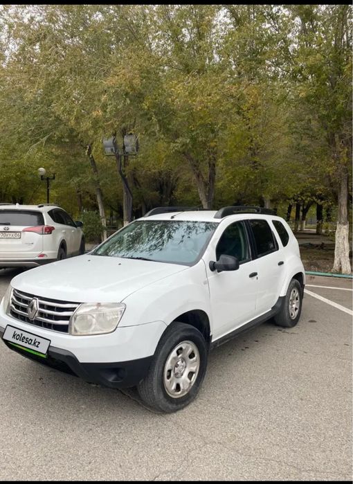 Renault duster, хорошом состояни, газ бензин.срочно!