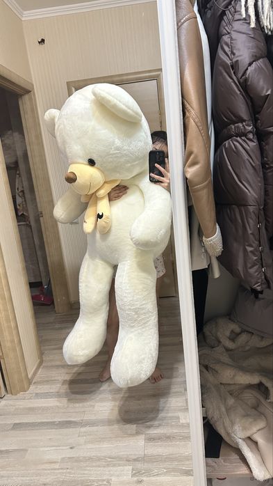 мишка 2метровый.