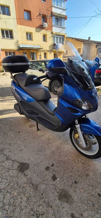 Piaggio x9 maxii scuter