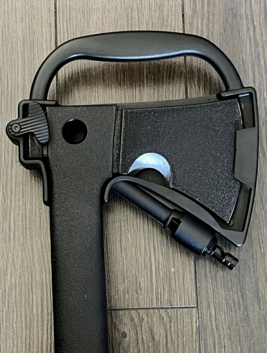 Руска туристическа мултифункционална брадва  5в1