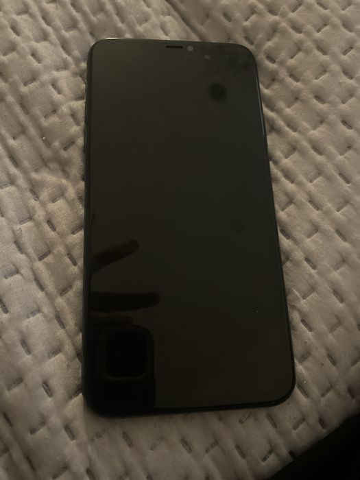 iPhone 11pro max 64gb
