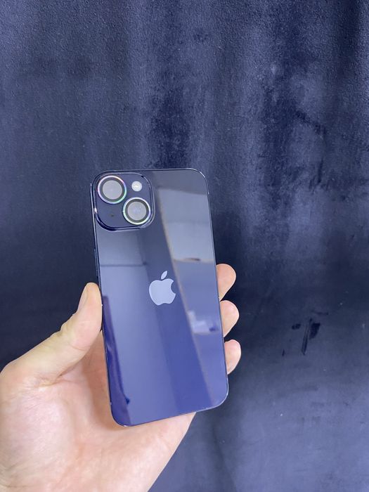 iPhone 14.
