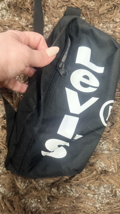 Мъжка чанта за през кръста Levi’s