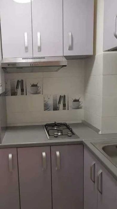 Дава се под наем Едностаен апартамент в Пловдив, Кършияка - 40 кв.м за 219.3 € - Снимка #2