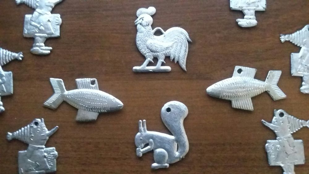 Игрушки на Новогоднюю Елку.