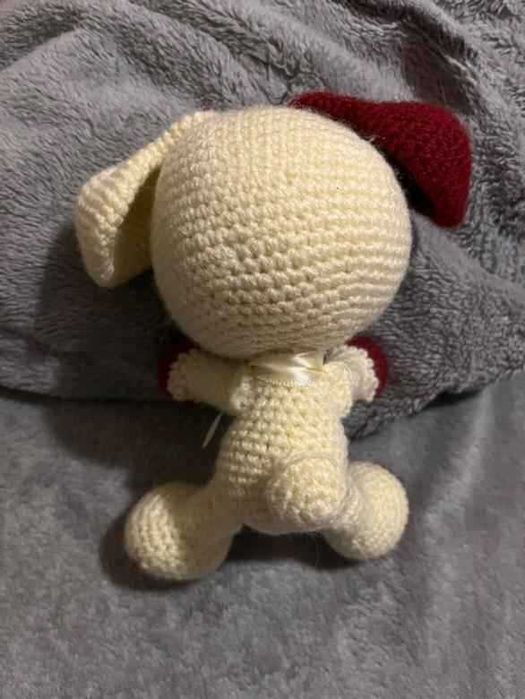 Ръчно оплетено куче играчка