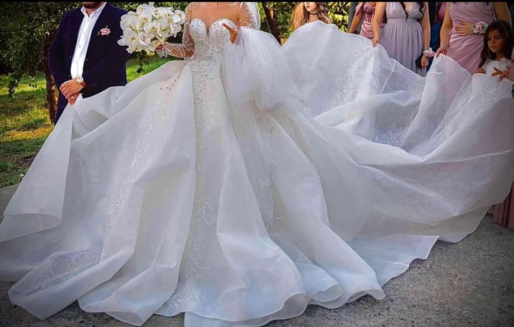 Rochie de mireasă prințesă