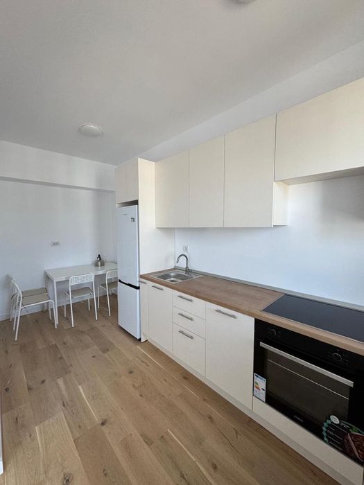 Apartament de închiriat