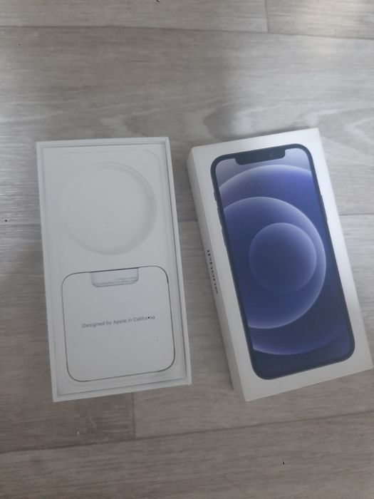 Коробки Iphone 12 и 13
