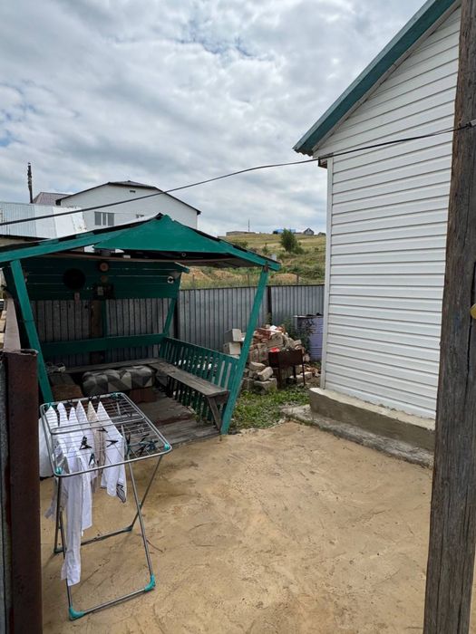 Продам 2 этажный ДОМ