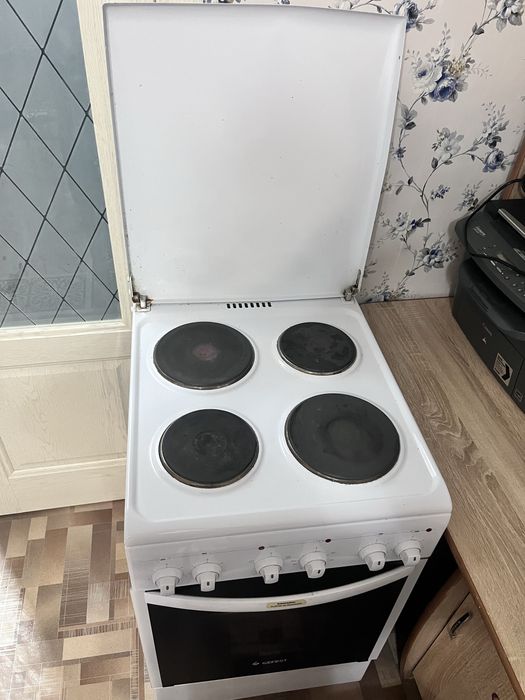 Продам плиту электрическую