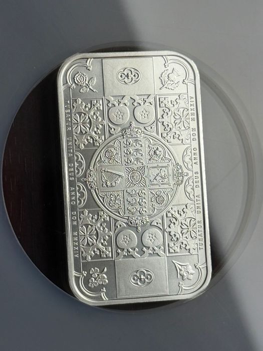 2025 1oz Royal Mint The Gothic Crown silver bar gradata NGC MS70