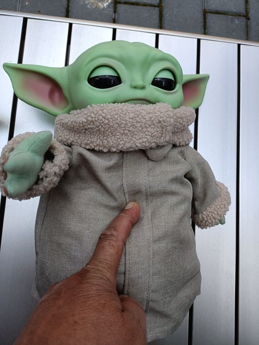 Figurina Baby Yoda