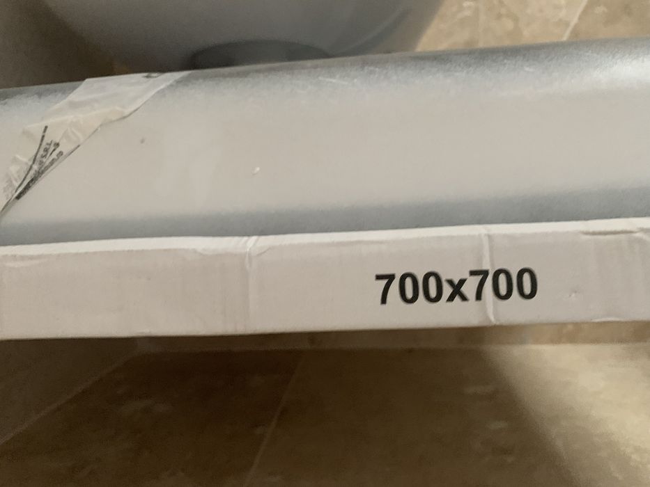 Cadita de dus din otel