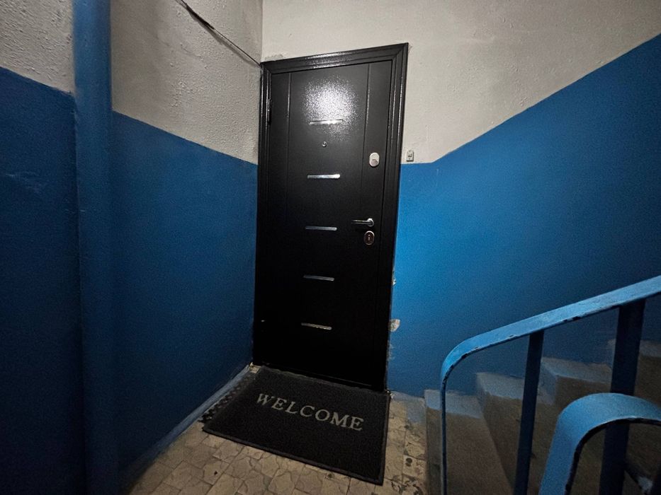 Продаётся своя 3-х комнатная квартира