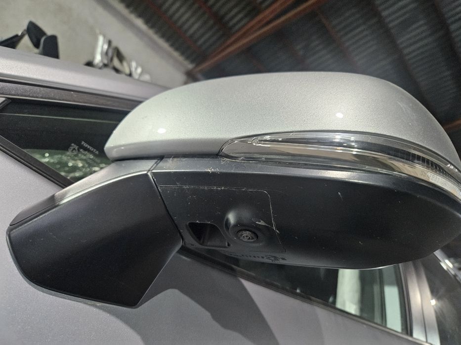 Ляво/дясно огледало за Toyota Rav4 2023г с камера