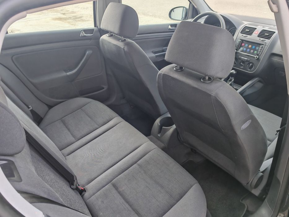 Vand golf 5 1.4 benzina