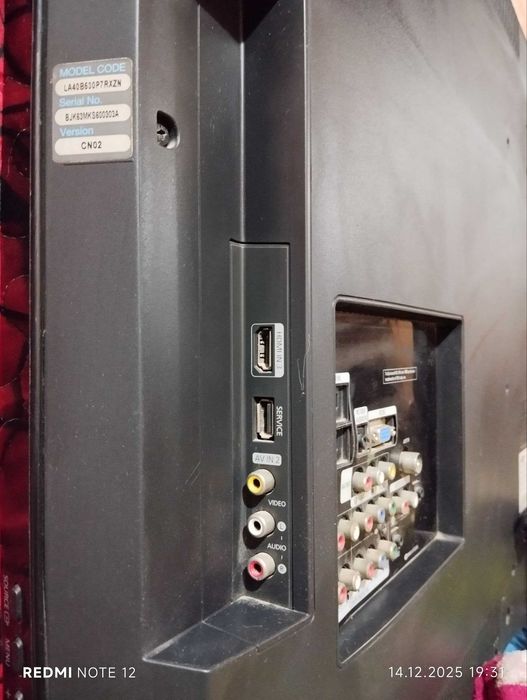 Продам телевизор SAMSUNG model: LA40B530P7R series 5 c диагональю 40