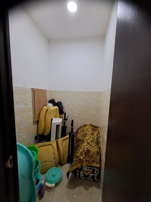 Sergliy
Sputnik 16a
7dom 82 kvartira
78 kvdrat
Lift bor
Metroga yaqin