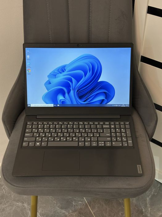 Шустрый Ноутбук Lenova