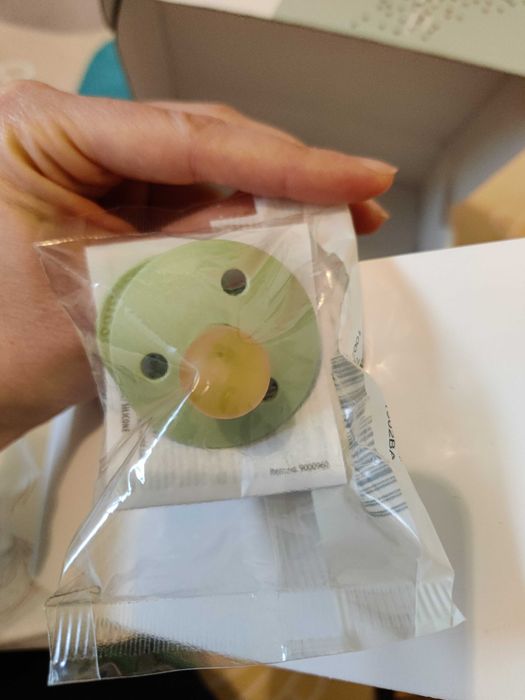 PRODUSE NOI Bebe potrivite pentru cadouri. Mai multe detalii in privat