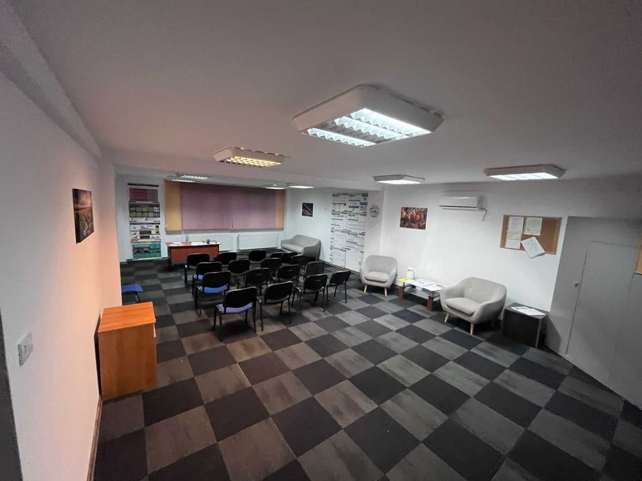 Spatiu de inchiriat 65 Mp -Tatarasi /Cladire Birouri/Spatiu Comercial
