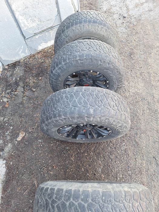 Продам летние шины
