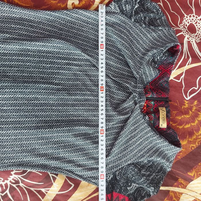 Дамска рокля с четвърт ръкав