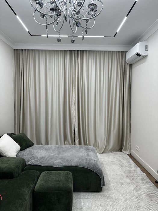 Продам шторы сатиновые