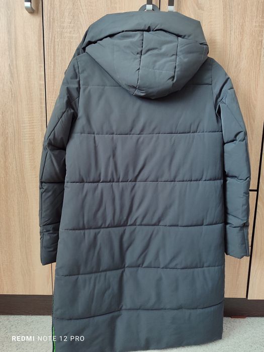 Продам зимнюю куртку