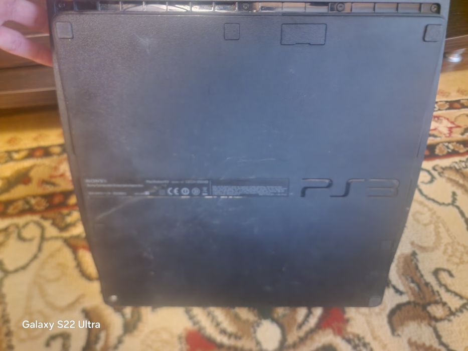Продаю Ps3 Slim 74gb не прошитая