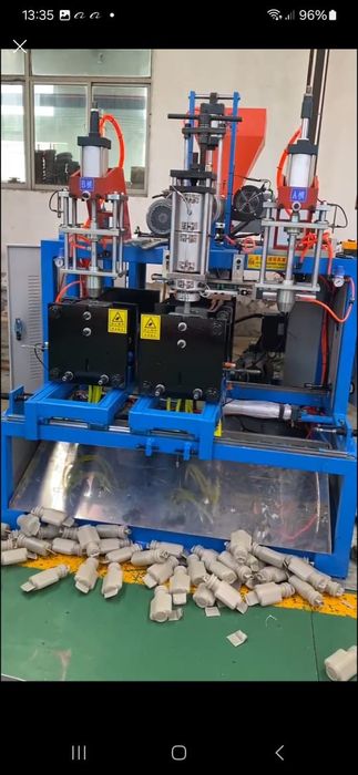 Оборудование для выдува ПНД бутылок