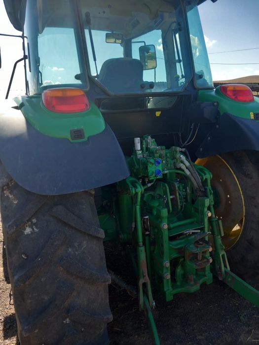 Tractor John Deere 6100MC