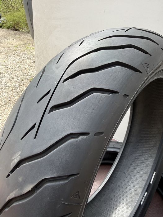 180/55/17 Dunlop Roadsmart 4 GT dot 2024 като нова