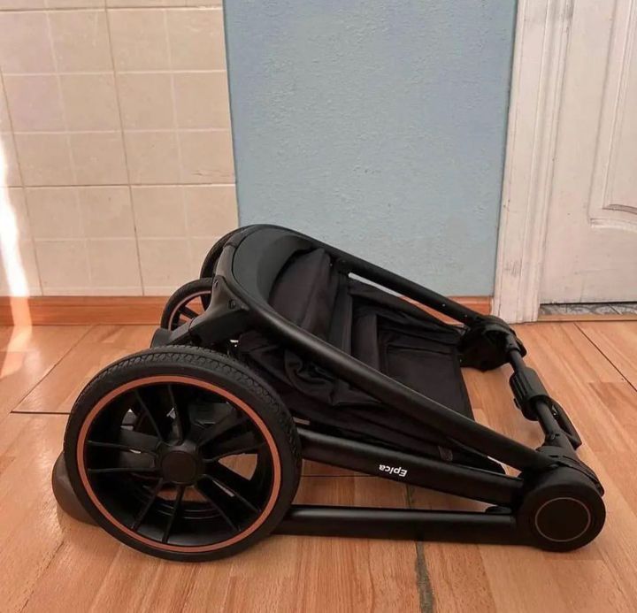 Коляска Carello epica 2 в 1