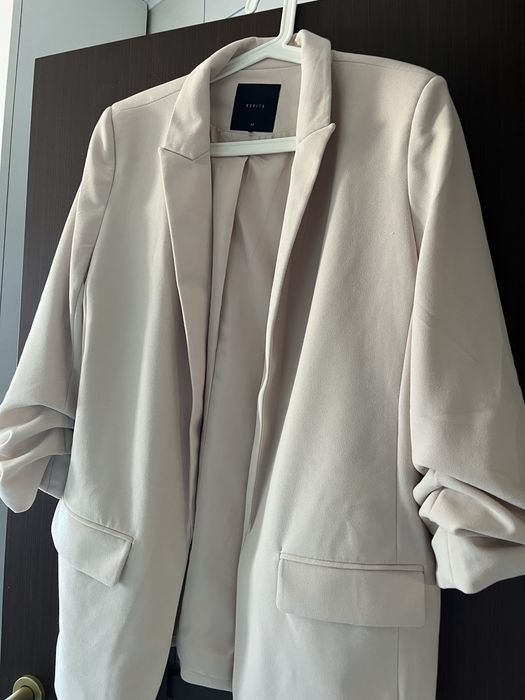 Sacou bej Mohito marime 42